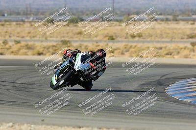 media/Jan-09-2022-SoCal Trackdays (Sun) [[2b1fec8404]]/Turn 11 (935am)/